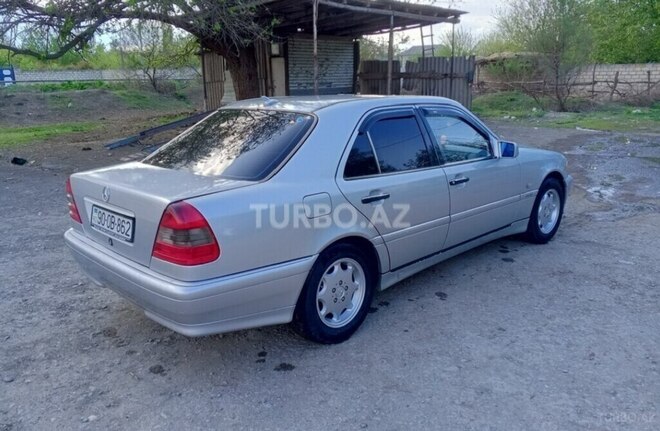 Mercedes C 200 1994, 405,680 km - 2.0 л - Ucar