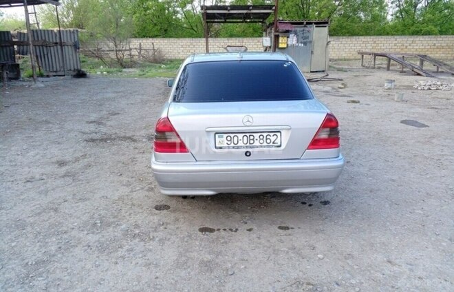 Mercedes C 200 1994, 405,680 km - 2.0 л - Ucar