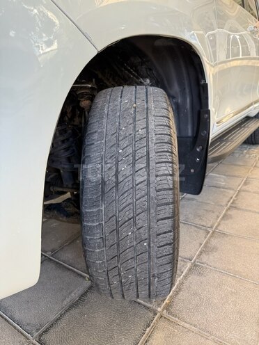 Toyota Land Cruiser Prado 2010, 165,000 km - 2.7 l - Bakı