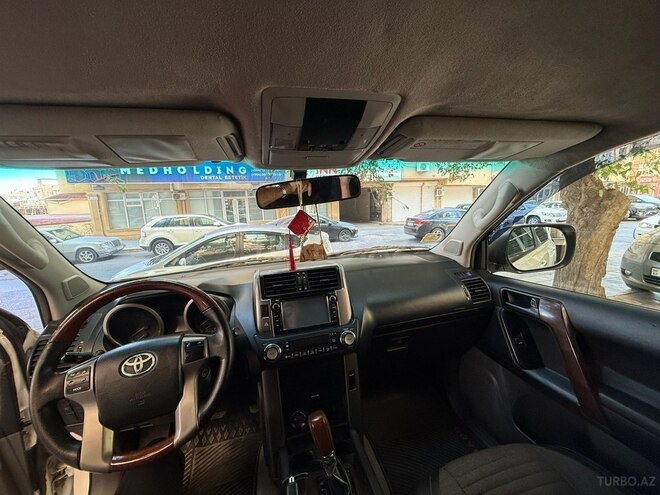 Toyota Land Cruiser Prado 2010, 165,000 km - 2.7 l - Bakı