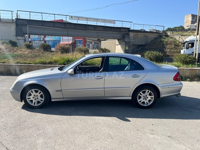 Mercedes E 220 2002, 580,000 km - 2.2 l - Bakı