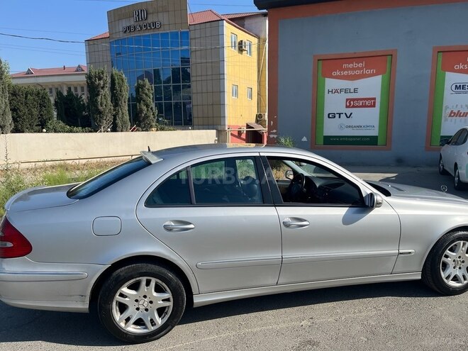 Mercedes E 220 2002, 580,000 km - 2.2 l - Bakı
