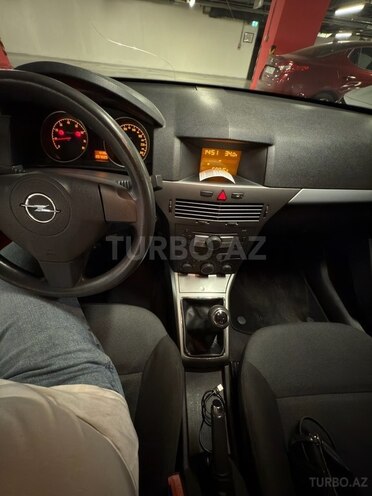 Opel Astra 2005, 207,025 km - 1.4 l - Gəncə
