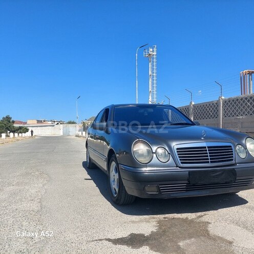 Mercedes E 240 1998, 455,000 km - 2.4 l - Bakı