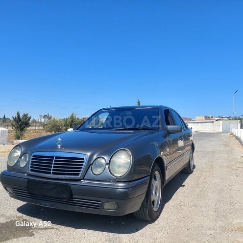 Mercedes E 240 1998, 455,000 km - 2.4 l - Bakı