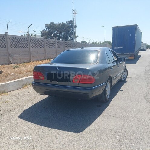 Mercedes E 240 1998, 455,000 km - 2.4 l - Bakı