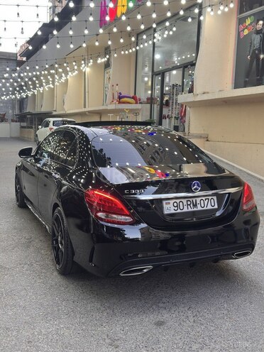 Mercedes C 300 2017, 270,000 km - 2.0 l - Bakı