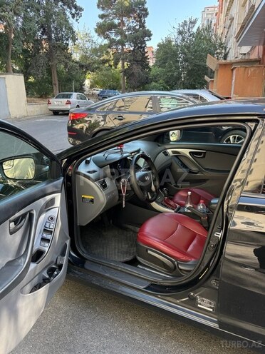 Hyundai Elantra 2014, 168,222 km - 1.8 l - Bakı