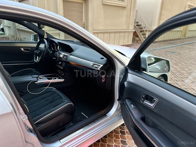 Mercedes E 220 2015, 195,000 km - 2.1 l - Bakı