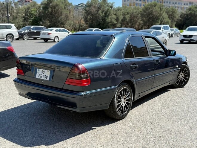 Mercedes C 200 2000, 330,000 km - 2.0 l - Bakı