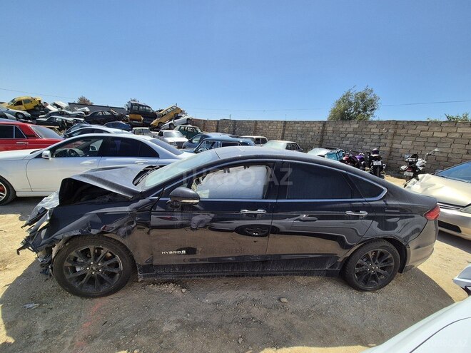 Ford Fusion (North America) 2016, 136,794 km - 2.0 l - Bakı