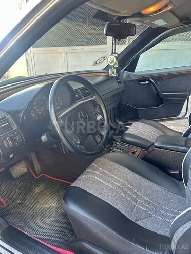 Mercedes C 220 1995, 307,000 km - 2.2 л - Göyçay