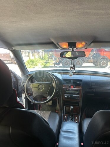 Mercedes C 220 1995, 307,000 km - 2.2 л - Göyçay