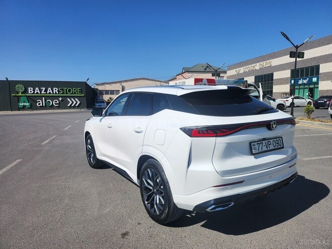 Changan  2025, 4,900 km - 1.5 l - Bakı