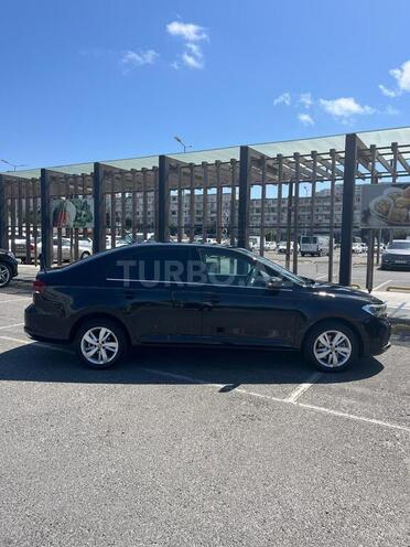 Volkswagen Polo 2021, 197,600 km - 1.6 л - Bakı