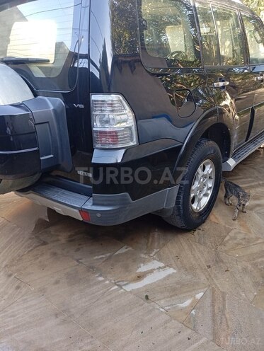 Mitsubishi Pajero 2007, 396,000 km - 3.0 l - Bakı