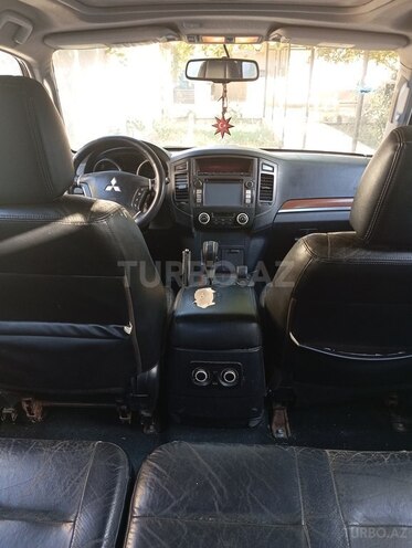 Mitsubishi Pajero 2007, 396,000 km - 3.0 l - Bakı