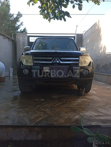 Mitsubishi Pajero 2007, 396,000 km - 3.0 l - Bakı