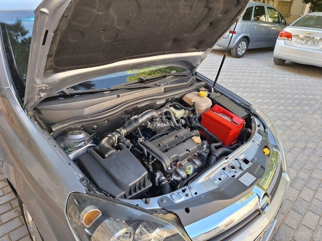Opel Astra 2005, 293,000 km - 1.4 l - Bakı