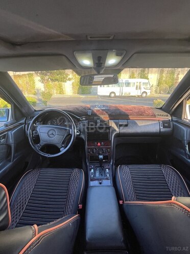 Mercedes E 280 1996, 400,000 km - 2.8 l - Bakı