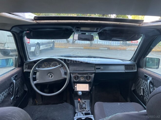 Mercedes 190 1992, 149,502 km - 1.8 l - Bakı