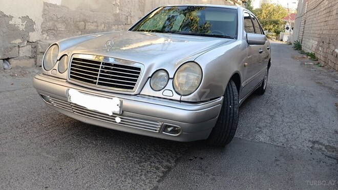 Mercedes E 240 1997, 350,000 km - 2.4 l - Bakı