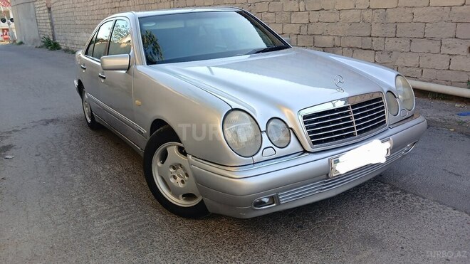 Mercedes E 240 1997, 350,000 km - 2.4 l - Bakı