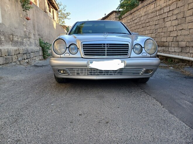 Mercedes E 240 1997, 350,000 km - 2.4 l - Bakı