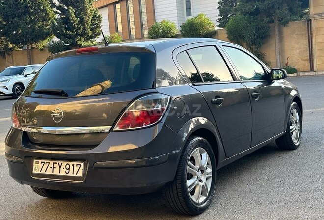 Opel Astra 2009, 198,352 km - 1.4 l - Bakı