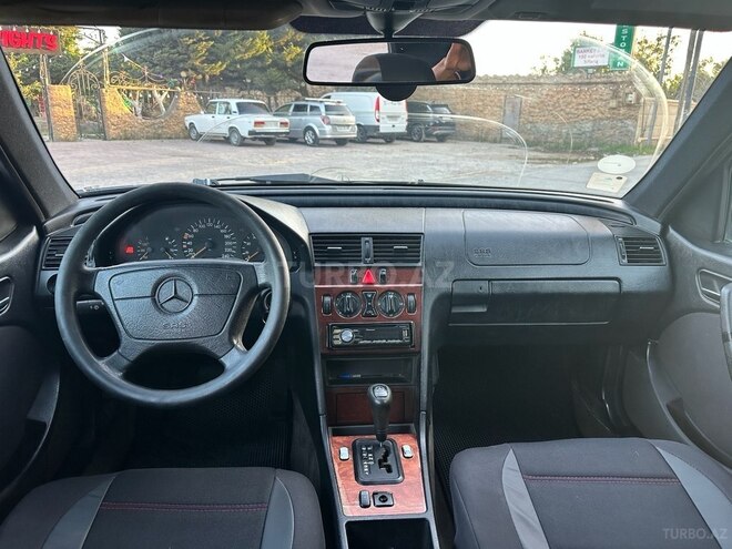 Mercedes C 200 1997, 254,470 km - 2.0 л - Bakı