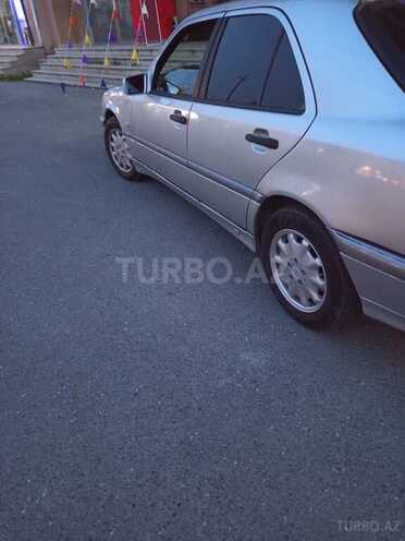 Mercedes C 230 1997, 396,000 km - 2.3 l - Qəbələ