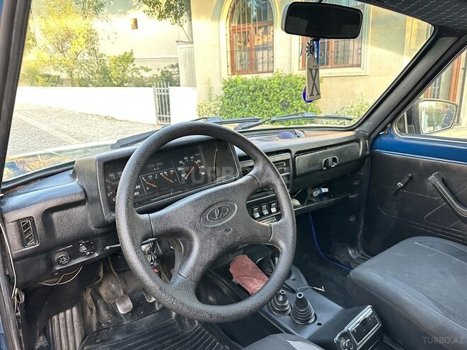 LADA (VAZ) Niva 2002, 220,000 km - 1.7 l - Bakı