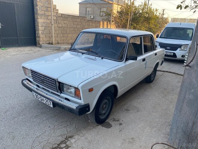 LADA (VAZ) 2107 2009, 180,000 km - 1.6 л - Bakı