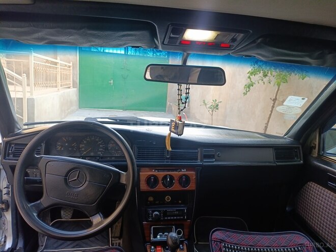 Mercedes 190 1992, 365,826 km - 2.0 l - Sumqayıt