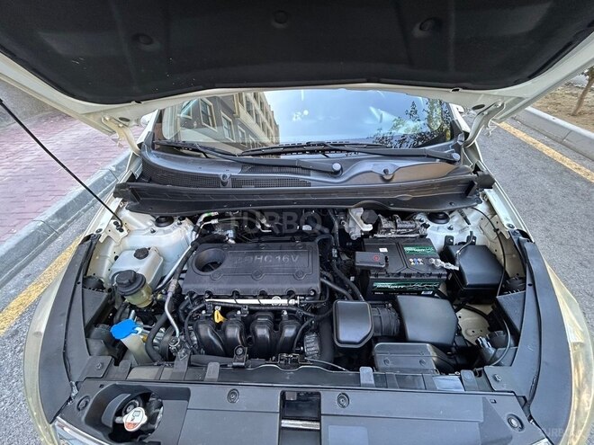 Kia Sportage 2013, 165,000 km - 2.0 l - Bakı