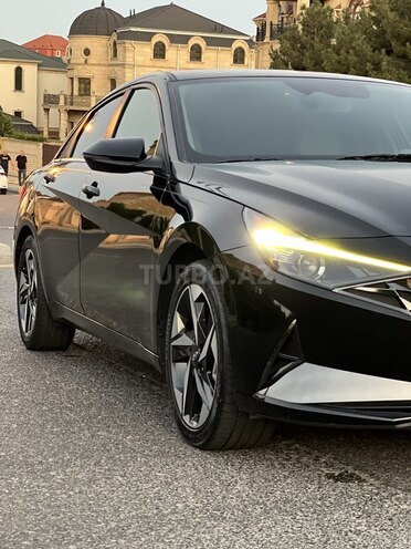 Hyundai Elantra 2022, 52,500 km - 2.0 l - Bakı