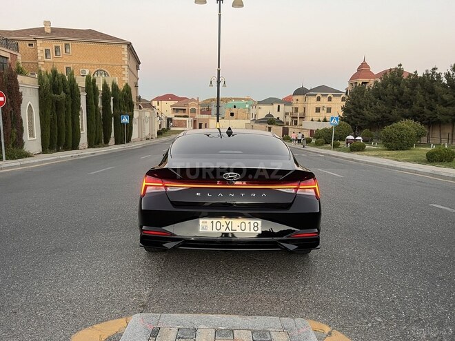 Hyundai Elantra 2022, 52,500 km - 2.0 l - Bakı
