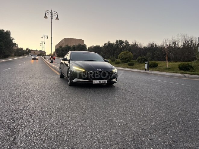 Hyundai Elantra 2022, 52,500 km - 2.0 l - Bakı