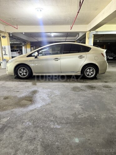 Toyota Prius 2011, 281,000 km - 1.8 l - Bakı