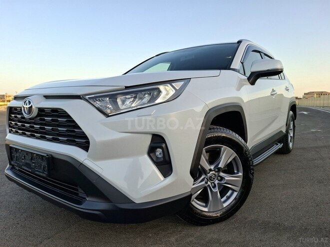 Toyota RAV4 2023, 9,700 km - 2.0 l - Bakı