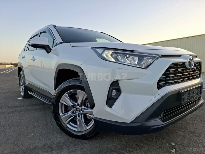 Toyota RAV4 2023, 9,700 km - 2.0 l - Bakı