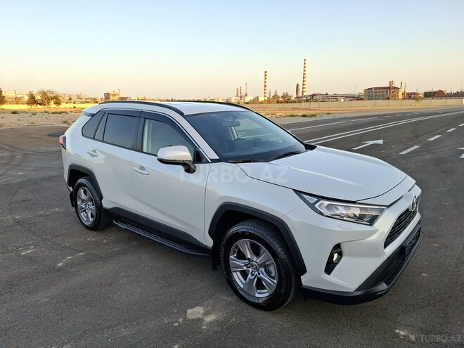Toyota RAV4 2023, 9,700 km - 2.0 l - Bakı