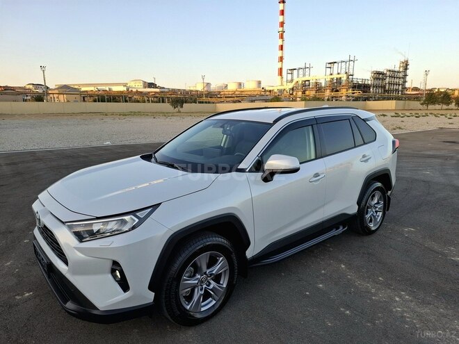 Toyota RAV4 2023, 9,700 km - 2.0 l - Bakı