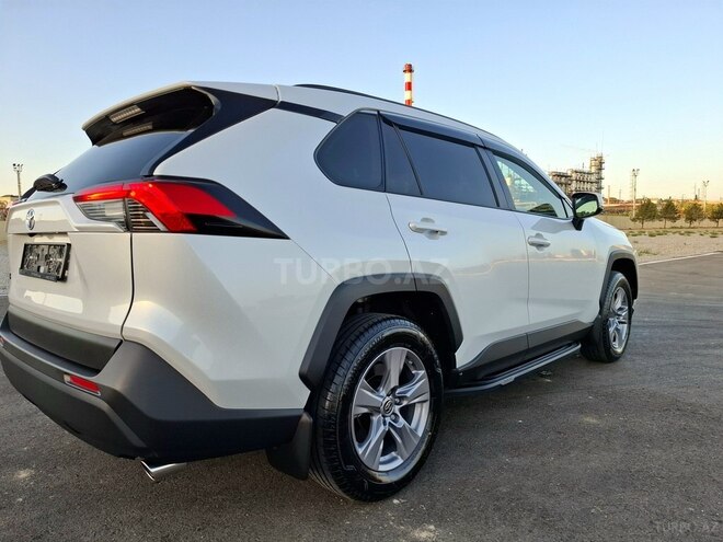 Toyota RAV4 2023, 9,700 km - 2.0 l - Bakı