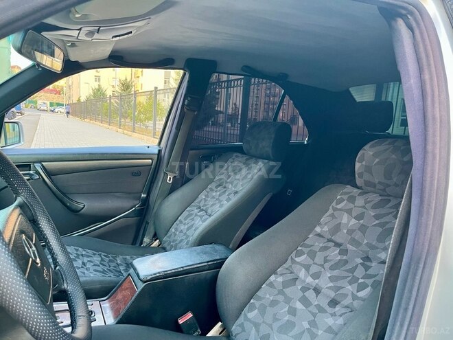 Mercedes C 220 1999, 435,000 km - 2.2 л - Bakı