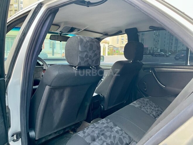 Mercedes C 220 1999, 435,000 km - 2.2 л - Bakı