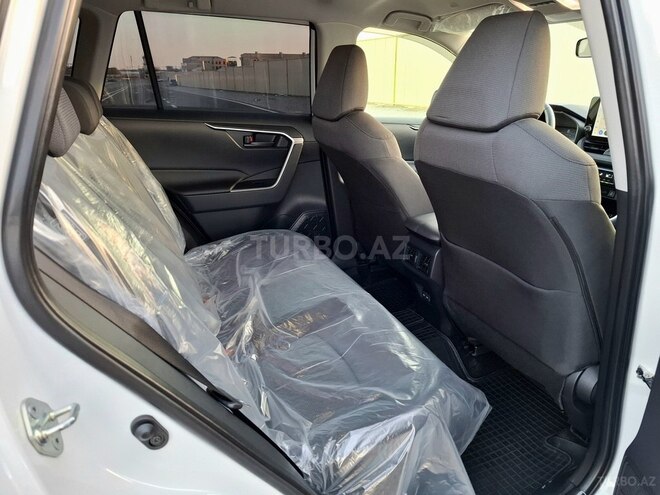 Toyota RAV4 2023, 9,700 km - 2.0 l - Bakı