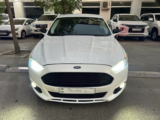 Ford Fusion (North America) 2014, 190,000 km - 2.0 л - Bakı