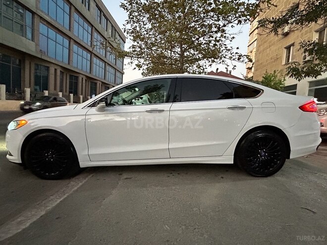 Ford Fusion (North America) 2014, 190,000 km - 2.0 л - Bakı