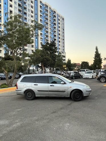Ford Focus 2004, 240,000 km - 1.6 l - Bakı